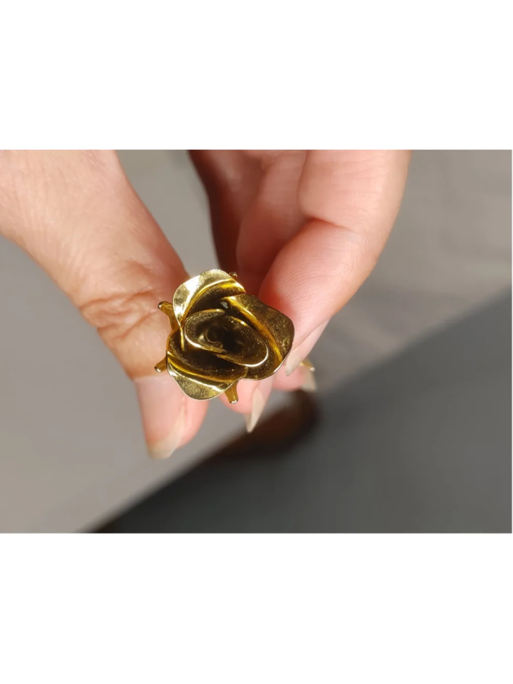 Women's Unsigned Romantic Rose Brooch One Size Gold and Silver
